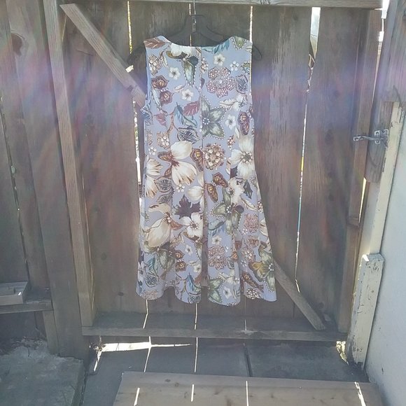 Butterfly & Jewel Print Dress - Size 12 For susloomi - Picture 5 of 13